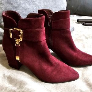Liz Claiborne 6.5 Suede Boot